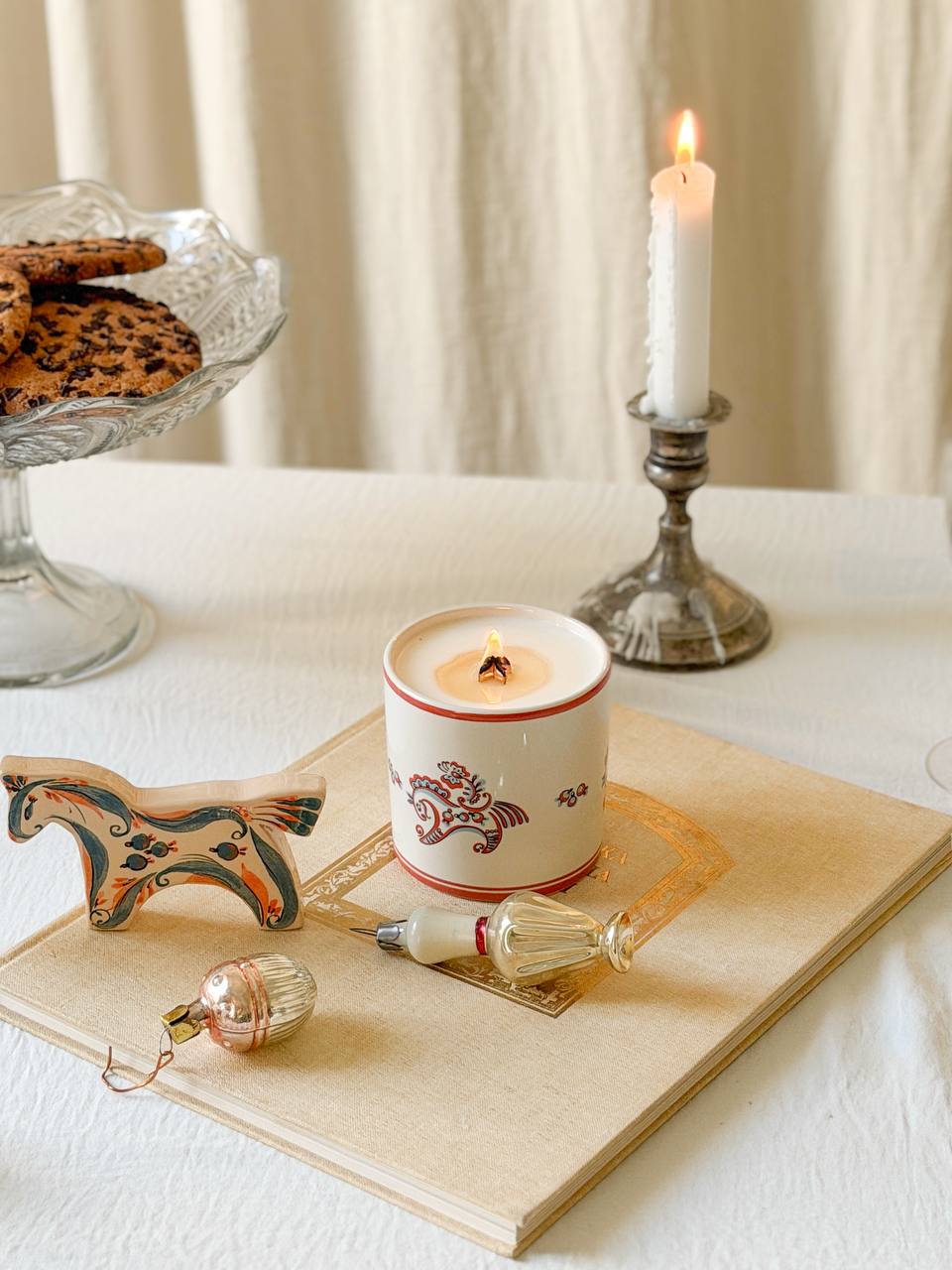 Соєва свічка "Кінь у яблуках"